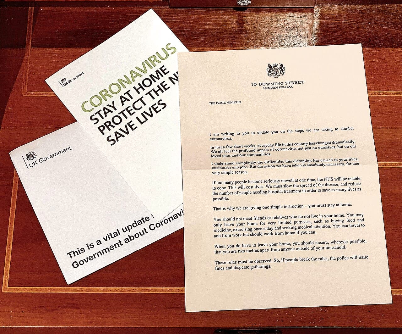 Courrier officiel — lettre de résiliation de l'assurance de base